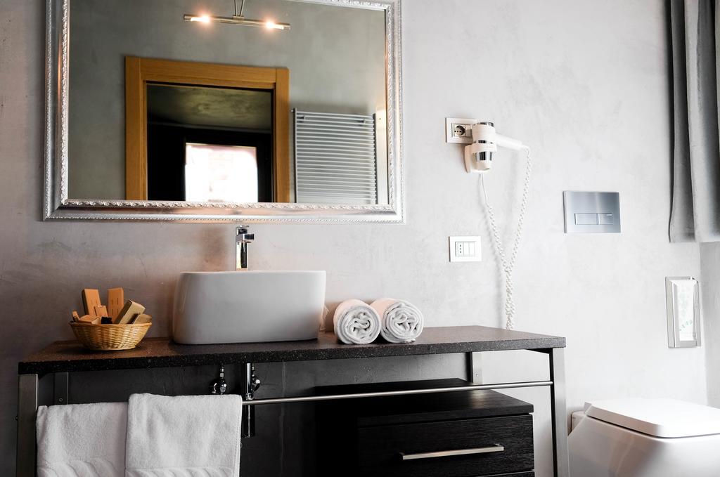 Sweet Life Bed and Breakfast Peschiera del Garda Exterior foto