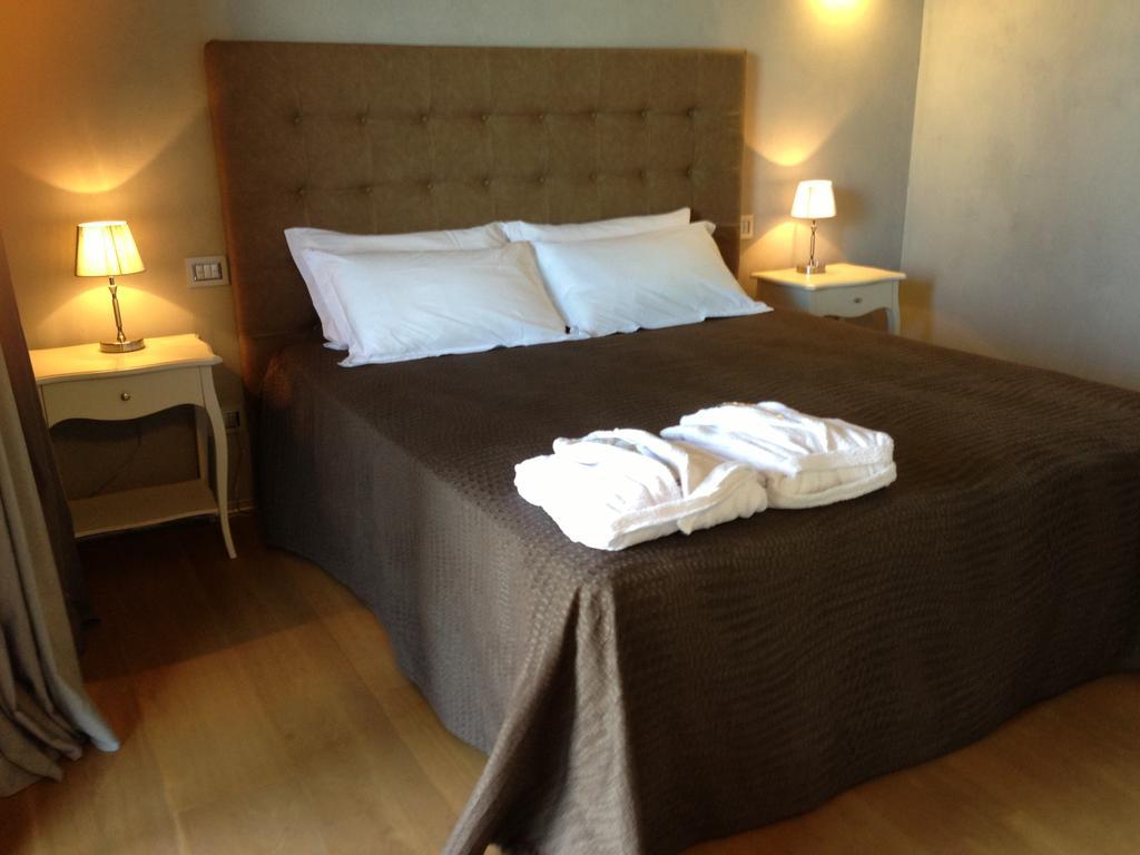 Sweet Life Bed and Breakfast Peschiera del Garda Exterior foto